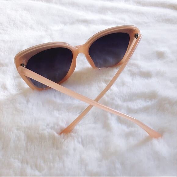 Amelia Pink Cat Eye Full Rim Sunglasses - Picture 7 of 8